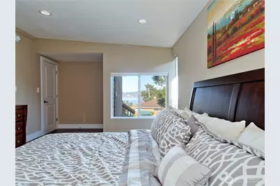 7809 S Sunnyrest Road, Seattle, WA 98178 - Photo 7