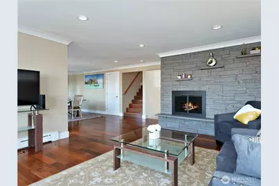 7809 S Sunnyrest Road, Seattle, WA 98178 - Photo 15