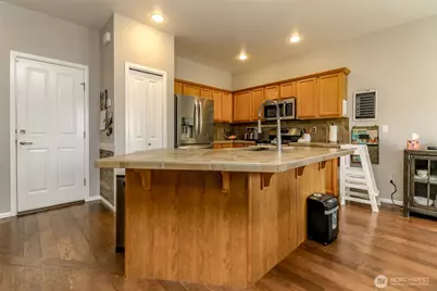18208 72nd Avenue E, Puyallup, WA 98375 - Photo 7