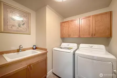 913 273rd Place SE, Sammamish, WA 98075 - Photo 35