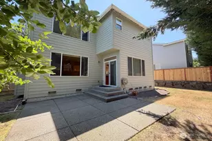 913 273rd Pl SE, Sammamish, WA 98075 - Photo 19
