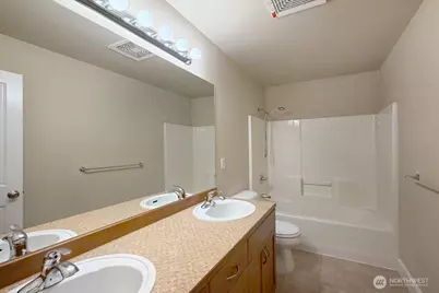913 273rd Place SE, Sammamish, WA 98075 - Photo 29