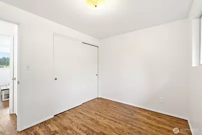 15805 SE 12th Place, Bellevue, WA 98008 - Photo 17