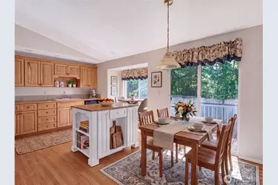 1010 SW 348th Place, Federal Way, WA 98023 - Photo 9