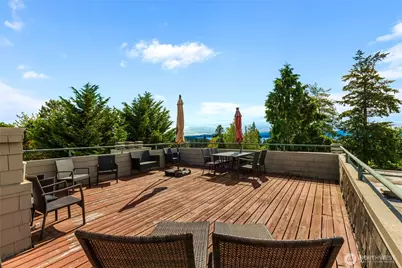 215 N 120th Street #301, Seattle, WA 98133 - Photo 23