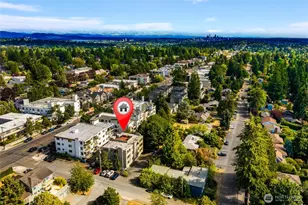 215 N 120th St, Seattle, WA 98133 - Photo 33