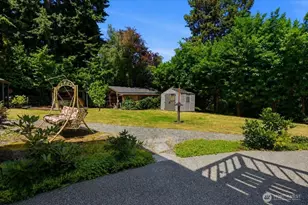 15621 84th Ave NE, Kenmore, WA 98028 - Photo 9