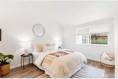 732 126th Avenue NE #109, Bellevue, WA 98005 - Photo 17