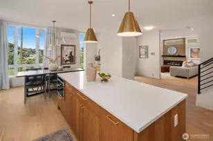 454 NE 40th St, Seattle, WA 98105 - Photo 11