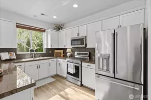 16118 35th Dr SE, Bothell, WA 98012 - Photo 11