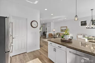 16118 35th Drive SE, Bothell, WA 98012 - Photo 15