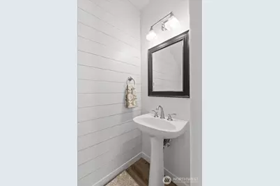 16118 35th Drive SE, Bothell, WA 98012 - Photo 17