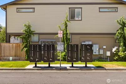 10541 11th Street E, Edgewood, WA 98372 - Photo 39