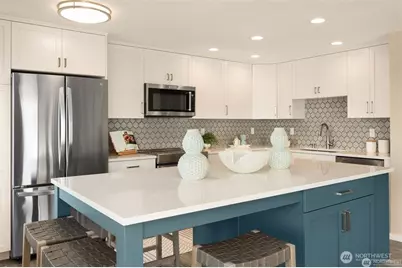 733 Lake Street S #111, Kirkland, WA 98033 - Photo 13