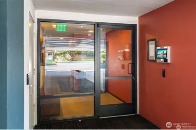 733 Lake Street S #111, Kirkland, WA 98033 - Photo 29