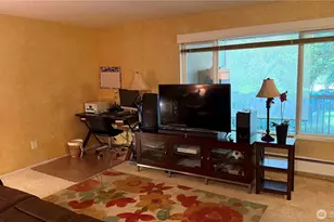 5620 200th Street SW, Lynnwood, WA 98036 - Photo 5