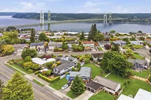 1724 N Narrows Dr, Tacoma, WA 98406 - Photo 37