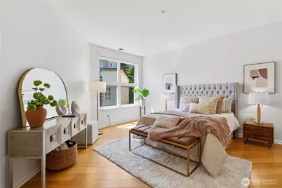10045 NE 1st Street #327, Bellevue, WA 98004 - Photo 15