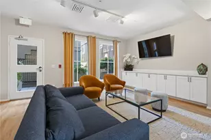 10045 NE 1st St, Bellevue, WA 98004 - Photo 29