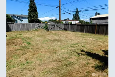 4301 S 4th Avenue, Everett, WA 98203 - Photo 17