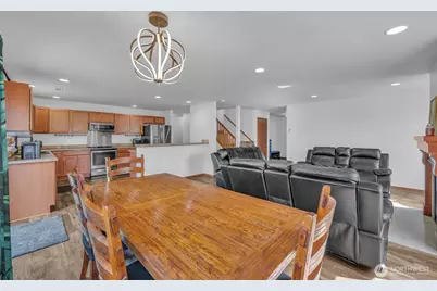 11707 22nd Street SE, Lake Stevens, WA 98258 - Photo 5