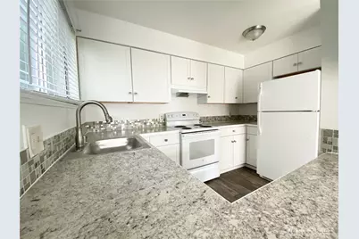 16518 NE 85th Street, Redmond, WA 98052 - Photo 7
