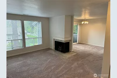 16518 NE 85th Street, Redmond, WA 98052 - Photo 3
