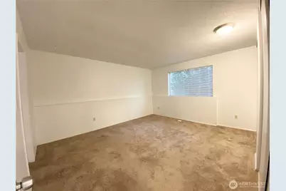16518 NE 85th Street, Redmond, WA 98052 - Photo 11