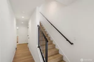 3638 Greenwood Ave N, Seattle, WA 98103 - Photo 11