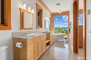 259 Willbrook Ln, Lopez Island, WA 98261 - Photo 17