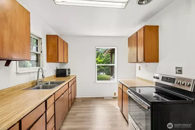 4849 48th Avenue SW, Seattle, WA 98116 - Photo 7