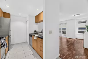 2721 1st Ave, Seattle, WA 98121 - Photo 11