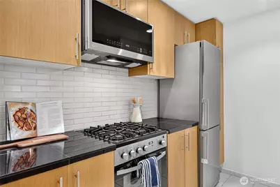 2721 1st Avenue #409, Seattle, WA 98121 - Photo 13