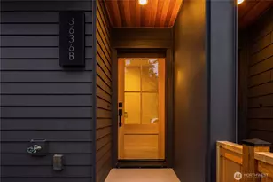 3636 Greenwood Ave N, Seattle, WA 98103 - Photo 7