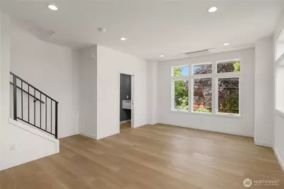 3636 Greenwood Avenue N #B, Seattle, WA 98103 - Photo 15