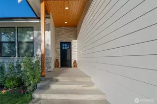 806 Mapleridge Dr, Everson, WA 98247 - Photo 3