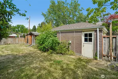 3004 SW Barton Street, Seattle, WA 98126 - Photo 35
