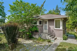 3004 SW Barton St, Seattle, WA 98126 - Photo 5