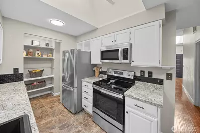 8904 121st Street, Puyallup, WA 98373 - Photo 11