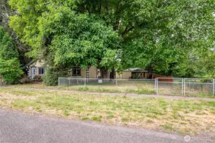 621 S 2nd St, Toledo, WA 98591 - Photo 7
