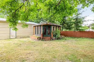 621 S 2nd St, Toledo, WA 98591 - Photo 13
