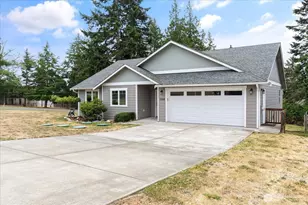 1254 Rickover Dr, Coupeville, WA 98239 - Photo 3