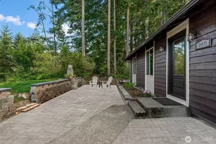 940 Hillandale Dr E, Port Orchard, WA 98366 - Photo 3