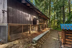 940 Hillandale Dr E, Port Orchard, WA 98366 - Photo 31