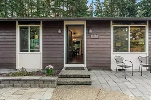 940 Hillandale Dr E, Port Orchard, WA 98366 - Photo 5