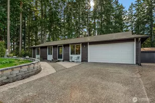 940 Hillandale Dr E, Port Orchard, WA 98366 - Photo 1
