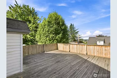 803 S 10th Street, Mount Vernon, WA 98274 - Photo 19
