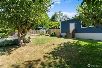 12032 38th Avenue NE, Seattle, WA 98125 - Photo 33