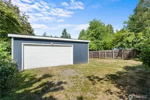 12032 38th Ave NE, Seattle, WA 98125 - Photo 33