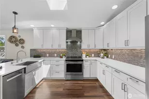 12032 38th Ave NE, Seattle, WA 98125 - Photo 5